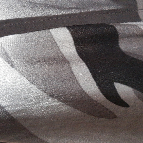 Rails XS Camo Long Sleeve Shirt - Picture 11 of 14